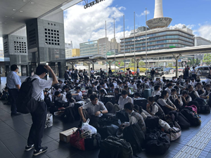 京都駅を出発！東京に向かいます！