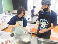 調理中